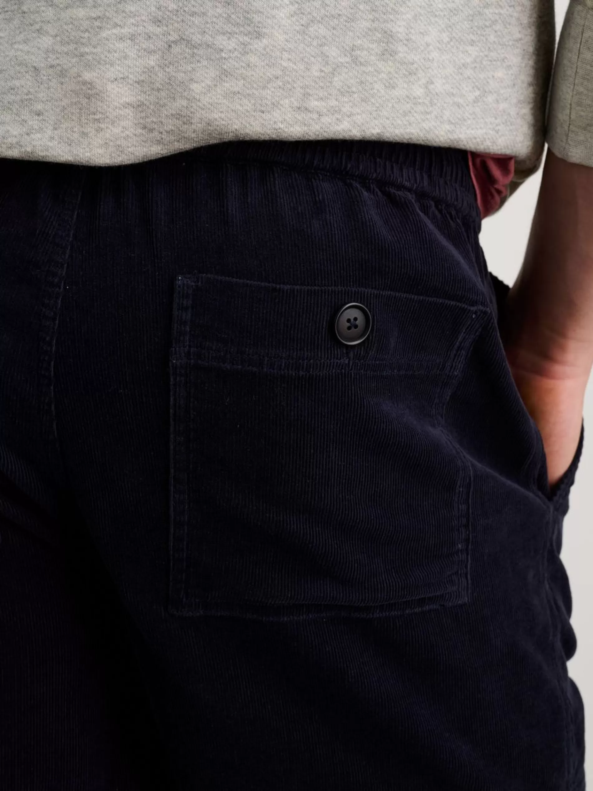 Alex Mill Pull On Short In Fine Wale Corduroy Dark Navy Discount