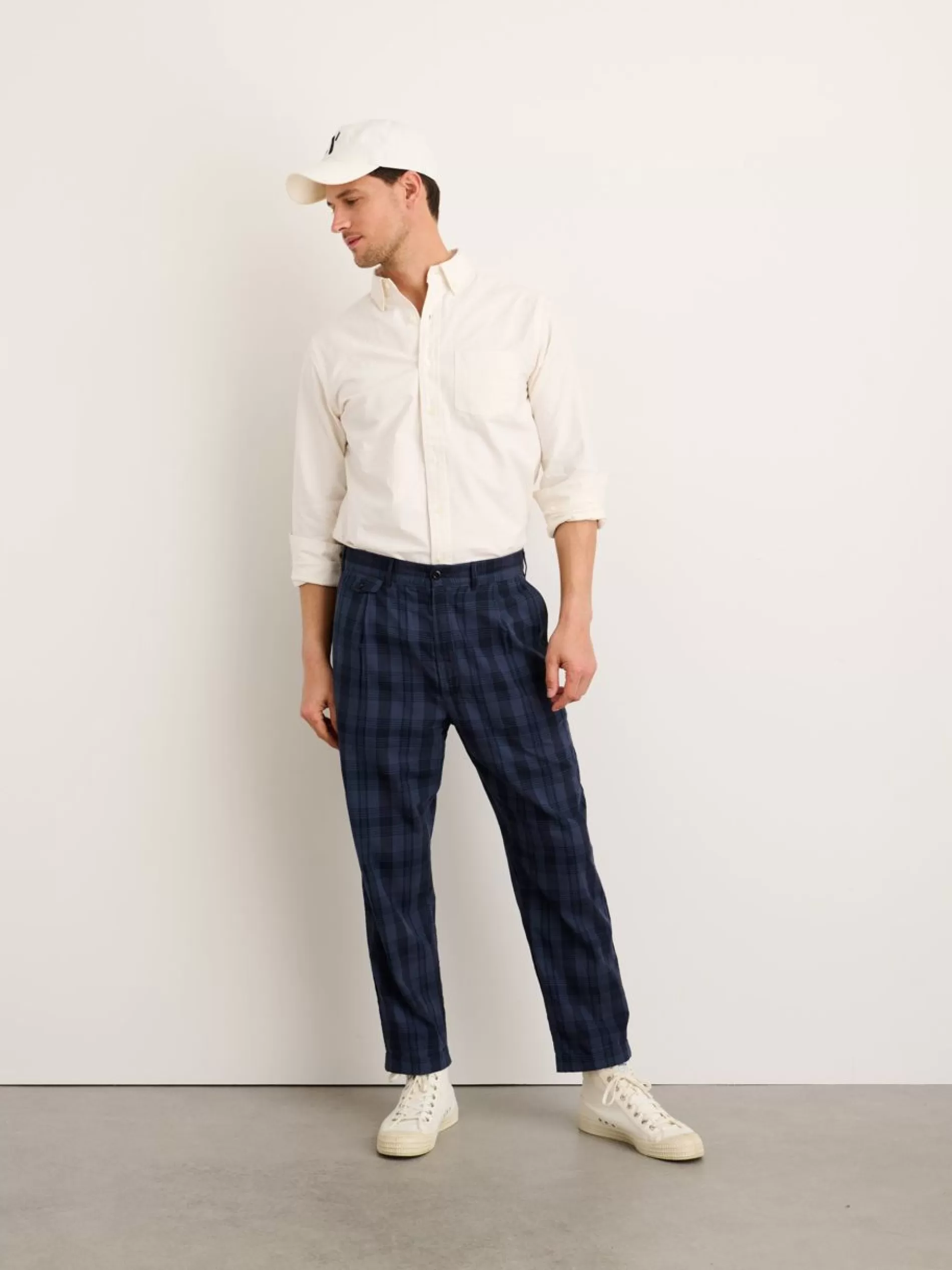 Alex Mill Standard Pleated Pant In Madras Outlet