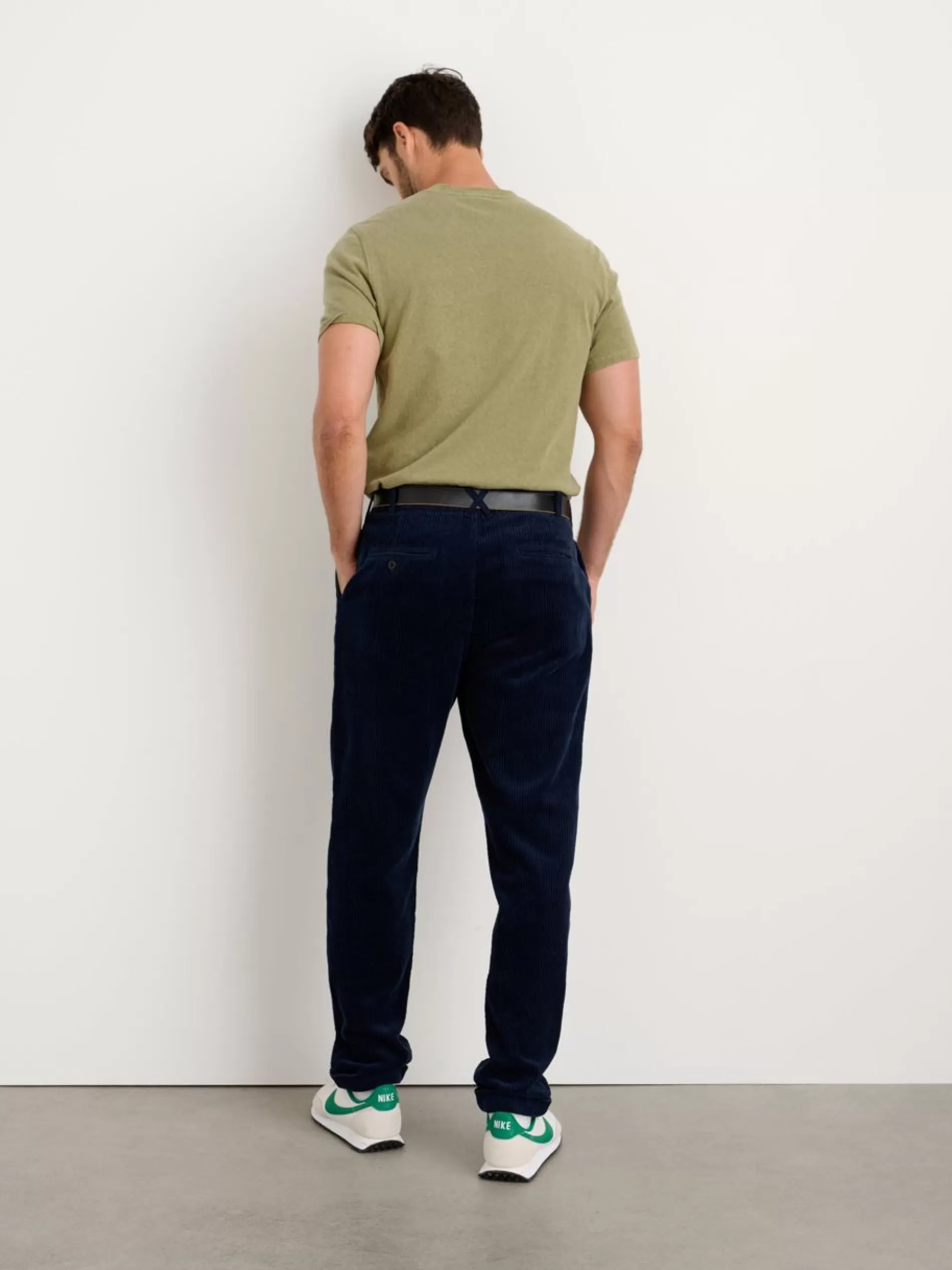 Alex Mill Standard Pleated Pant In Rugged Cord (Long Inseam) Dark Navy Clearance